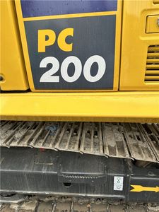 รถขุดโคมัตสึมือสอง รุ่น PC200 รถขุดตีนตะขาบ ลดราคาพิเศษ - Product Image 6