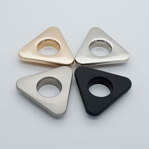 Ojales de zapatos triangulares al por mayor de fábrica Ojal estampado a granel ovalado/redondo <span class=keywords><strong>para</strong></span> <span class=keywords><strong>calzado</strong></span> - Product Image 1