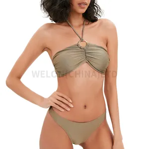 Mujer traje de baño halter de playa bikini