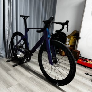 Bicicleta de <span class=keywords><strong>Carretera</strong></span> Aero de Fibra de Carbono, Venta Directa de Fábrica Kozo, 700c, Shimano 10524s, Frenos de Disco Hidráulicos, Ligera, de Alta Calidad - Product Image 6
