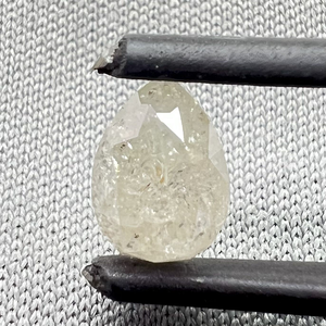 Diamant naturel de clarté I1, pièce non montée, avec un éclat naturel brillant, pour les créateurs de bijoux souhaitant créer des pièces sur mesure, facilement à sertir. - Product Image 2