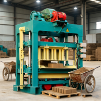 Machine mobile de fabrication de briques et de pavés en béton Qtj4-40 avec moteur diesel, pour la production de blocs creux, à vendre