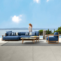 Modernes Outdoor-Teakholz-Sessel-Set: Ergonomisch, wetterfest, umweltfreundlich, langlebig – ideal für Poolbereiche, versenkte Innenhöfe und Essbereiche