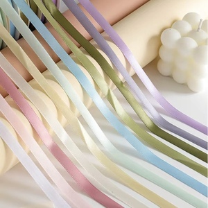 Disponibile Nastro in Poliestere Tinta Unita Colore Macaron <span class=keywords><strong>1</strong></span>.0cm per Bouquet e Confezioni Regalo Fai-da-Te - Product Image 2