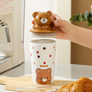 Creatieve schattige knuffelbeer keramische mok met hoge kwaliteit en deksel, meisjeshart koffiemok, verjaardagscadeau - Product Image 4