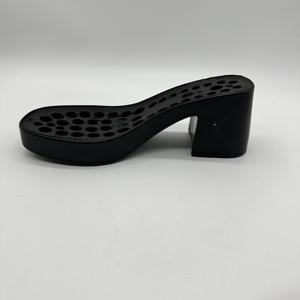 نعل نسائي من الجلد الصناعي - Product Image 3