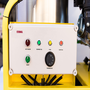 <span class=keywords><strong>Nettoyeur</strong></span> <span class=keywords><strong>haute</strong></span> <span class=keywords><strong>pression</strong></span> à <span class=keywords><strong>eau</strong></span> <span class=keywords><strong>chaude</strong></span> bon marché 13HP/250bar/4000psi moteur à essence avec fabrication de <span class=keywords><strong>nettoyeur</strong></span> de réservoir d'<span class=keywords><strong>eau</strong></span> 1000L - Product Image 4