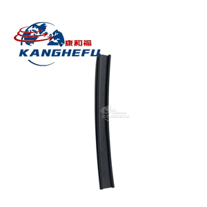 Applicable aux pièces <span class=keywords><strong>de</strong></span> chariot élévateur <span class=keywords><strong>Linde</strong></span> 351/352/350/1218/1283 0009641834 Poignée <span class=keywords><strong>de</strong></span> porte noire Bande adhésive - Product Image 2