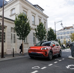 GAC AION V 650 km, Vehículo Eléctrico para Adultos, Modelo SUV de Alta Gama, Nuevo Auto para Exportación, Múltiples Colores Disponibles para Selección, Volante a la Izquierda - Product Image 3