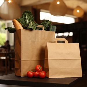 Sacs à emporter recyclés pour restaurants, sacs à emporter pour la restauration rapide, sacs en papier kraft blanc et brun personnalisés avec poignées - Product Image 3