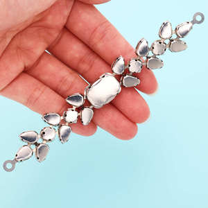 Rhinestone Flower Trimming For Clothing <b>Bags</b> Shoes <b>Hats</b> DIY Jewelry Accessories Silver Color AF11 100 Per Pack - Product Image 1