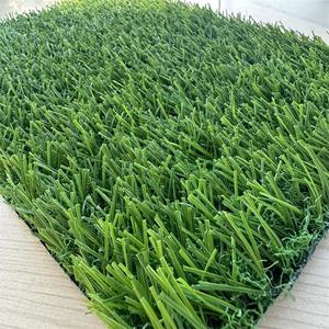 ONDO Grass Factory vend de l'herbe artificielle douce de couleur vert foncé, gazon <span class=keywords><strong>synthétique</strong></span>, <span class=keywords><strong>tapis</strong></span> pour la décoration du jardin - Product Image 3