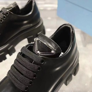 Zapatos de Moda 2026 con Logotipo de Diseñador, Zapatos para Caminar con Entresuela de Gel, Suela de EVA, Parte Superior de PU, Forro de Cuero Genuino de Alta Calidad para Mujer - Product Image 5