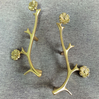 Poignée de meuble en laiton en forme de fleur de prunier et de bois de cerf, style rétro, pour armoire et placard, accessoire de mobilier domestique