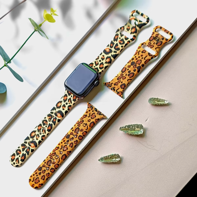 Leopard Print Buckle Silicone Band Compatible with for Apple Watch Bands 38mm 40mm 41mm 42mm 44mm 45mm 49mm Cute  Printing Strap
