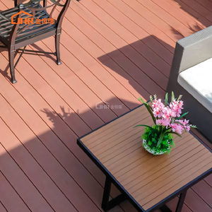 Plate-forme composite solide, imperméable et antidérapante en bois et plastique pour jardin, patio, piscine WPC - Product Image 2