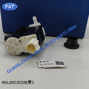 Pompe de lave-<span class=keywords><strong>glace</strong></span> automobile pour Landwind X8, <span class=keywords><strong>moteur</strong></span> de pompe à eau, pulvérisateur, <span class=keywords><strong>moteur</strong></span> OEM B-55 - Product Image 3