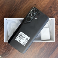 Camon 50 Pro 2026 Nouvelle Arrivée Smartphone Android 5G 7.3 Pouces 6150mAh Caméra HD 108MP 8Go+256Go Déverrouillage par Empreinte Digitale Commande en Gros
