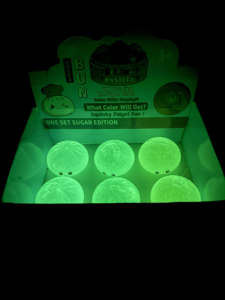 8.5cm Creative Glow-in-the-dark Steamed Bun TPR Squeeze Glow in the Dark Cute Squihsy Dumpling Dumpling Squishy for Kids - Product Image 4