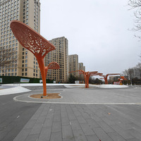 Sculpture moderne en métal de grande taille pour l'extérieur, statue personnalisée en acier inoxydable de fleurs et de feuilles pour la décoration de parcs, de jardins et de paysages
