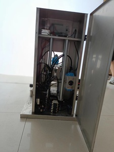 Machine de mise sous vide pour bouteilles en verre pour sauces piquantes à l'<span class=keywords><strong>ail</strong></span>, sauces tomates et sauces bœuf – Ligne de machines de capsulage - Product Image 5