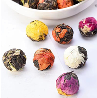 Vente en gros XANADU Assortiment de 11 saveurs de boules de thé fleuri artisanales parfumées aux fleurs en sachet, thé santé à infuser dans l'eau bouillie