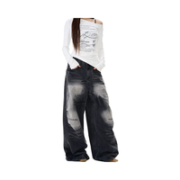 Jean en denim foncé coupe droite ample style rétro américain, marque streetwear vintage, taille mi-haute décontractée pour femme, idéal pour l'été