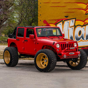 Rines Forjados de Aleación de Aluminio Pulido con Borde Profundo de 20-26 Pulgadas 6x139.7/8x170mm Estándar Personalizados para F-350/F-150/F-250 - Product Image 5