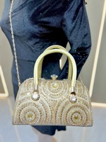 Sacs de soirée en gros à strass scintillants pour femmes, pochettes oreiller, sacs à main à chaînes, sacs à bandoulière, sacs à main uniques à deux poignées