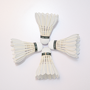 Pluma de Ganso para Volantes de Torneo OEM ODM, Alta Estabilidad para Competición Profesional de Bádminton - Product Image 5