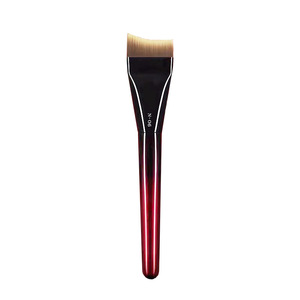 <b>Foundation</b> Brush Flat Head Curved Design Synthetic Bristles Wooden Handle For Even Application Makeup Tool - Product Image 2