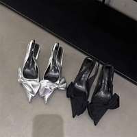 Nouvelles sandales à talons hauts couleur argent 2026, bout pointu, antidérapantes, sexy, pour soirée