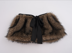Mini-jupe en fausse fourrure pour femme, jupe moelleuse bicolore avec taille à nouer, bas de tenue streetwear taille basse pour l'automne et l'hiver - Product Image 2