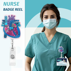 En gros, Porte-badge rétractable en acrylique pailleté en forme de cœur et porte-carte d'identité pour infirmières et médecins, pour le travail - Product Image 5