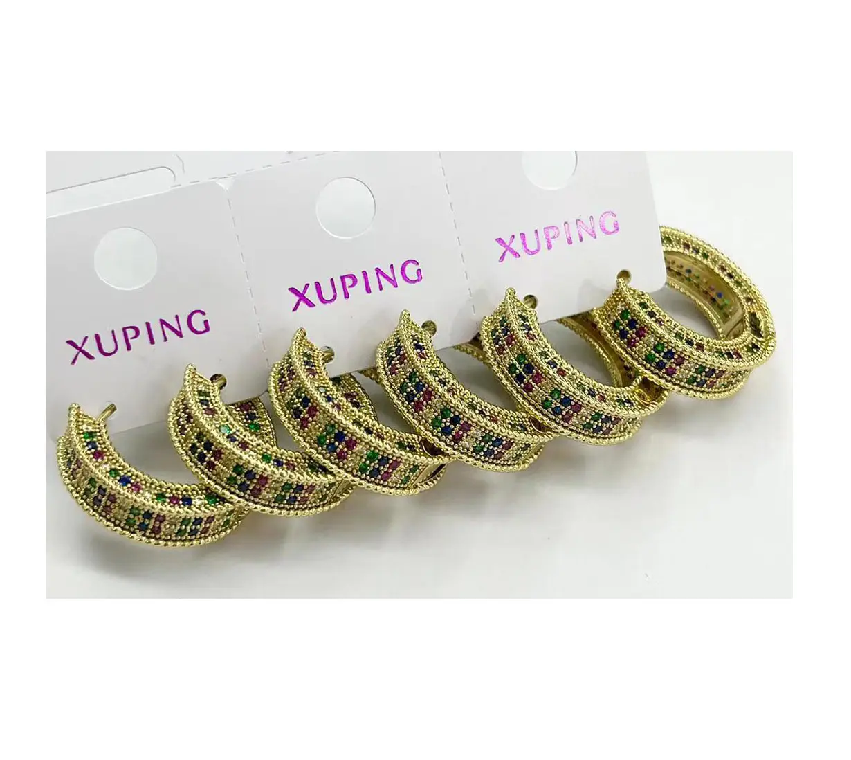 Xuping 1113 Wholesale Fashionable Factory Daily wear Minimalist 18K Gold plated Diamond Earrings Hoops For Wife