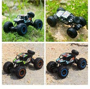 AiJH Camioneta Todoterreno a Control Remoto <span class=keywords><strong>de</strong></span> 2.4G y 4 Canales con Cable USB, Lista para Usar, Auto RC Todoterreno - Product Image 2