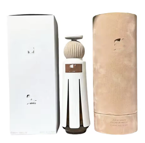 Profumo Arabo di Lusso (60ml) di <span class=keywords><strong>Ahmed</strong></span> Al Maghribi con Bottiglia a Strisce Bianche e Confezione Regalo Cilindrica in Velluto - Product Image 3