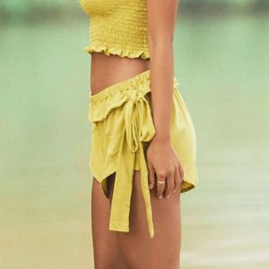 New High Quality Solid Color Hawaiian Irregular Ruffle Elastic Waist Shorts Custom Made <b>Ladies</b> Linen Shorts - Product Image 2