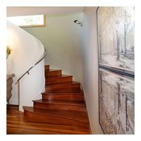 Escaliers incurvés préfabriqués avec installation facile et ensemble de garde-corps réglable pour divers modèles Escalier incurvé