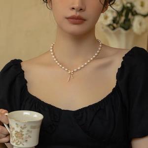 Collier de perles d'eau douce naturelles pour femmes, luxe léger d'été, collier de clavicule de niche - Product Image 5