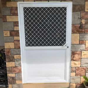 ตะแกรงตาข่าย<span class=keywords><strong>อลู</strong></span><span class=keywords><strong>มิ</strong></span><span class=keywords><strong>เนียม</strong></span>กันขโมยสำหรับป้องกันประตูหน้าต่างตาข่ายตะแกรงเพชรตาข่ายกั้นเพื่อความปลอดภัยจากโรงงานจีน - Product Image 2