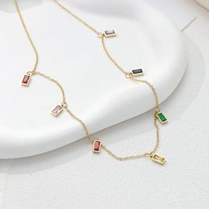 Collar con colgante cuadrado <span class=keywords><strong>de</strong></span> circón para niña y mujer, cadena fina <span class=keywords><strong>de</strong></span> acero inoxidable chapada en oro <span class=keywords><strong>de</strong></span> 18K - Product Image 3