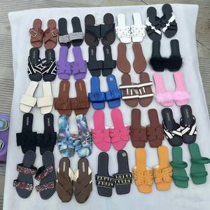 Pantuflas Casuales de PVC para Dama de Gran Venta Producto en Stock - Product Image 2