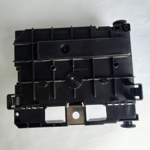 9807028780 pièces automobiles moteur boîte à fusibles BSM sous capot accessoire pour citroën Berlingo C4 C8 Peugeot Partner 308 - Product Image 4