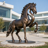 Sculpture de cheval en bronze, artisanat métallique, moulage à la cire perdue, statue animale personnalisée pour la décoration d'une villa de luxe, d'un jardin ou d'une entrée d'hôtel