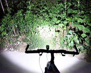 Luce <span class=keywords><strong>Frontale</strong></span> Intelligente per Bicicletta Lampada Anteriore USB <span class=keywords><strong>Ricaricabile</strong></span> Lanterna LED per Manubrio - Product Image 5