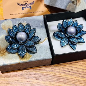 Broche de Perla de Tahití al por Mayor de 14-15 mm, Broche de Flor de Pecho de Tamaño Gigante, Lleno de Circonitas, Incrustado con Flores Coloridas, Accesorio de Moda - Product Image 3