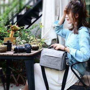 กระเป๋ากล้อง DSLR แบบสะพายข้าง ขนาดเล็ก สีเทา ทำจากผ้า Oxford พิมพ์โลโก้ได้ พร้อมสายสะพาย - Product Image 6