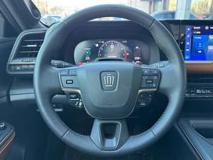 <span class=keywords><strong>Toyota</strong></span> <span class=keywords><strong>Crown</strong></span> SportCross <span class=keywords><strong>2023</strong></span> 2.4T HEV 4WD Edition d'occasion - Product Image 5