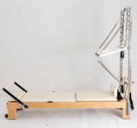 Érable ou chêne bois pilates réformateur demi trapèze studio clinique pilates réformateur tour